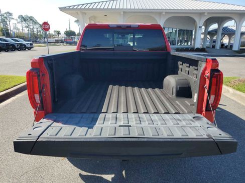 Used 2021 GMC Sierra 1500 AT4 w/ AT4 Premium Package AWD/4WD image 5
