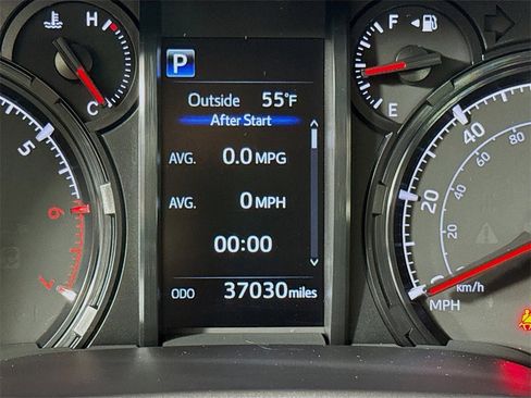 Used 2022 Toyota 4Runner SR5 Premium image 33