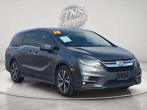 Used 2018 Honda Odyssey Elite image 5
