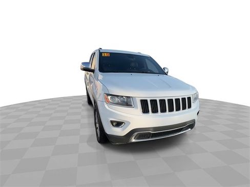 Used 2015 Jeep Grand Cherokee Limited image 3