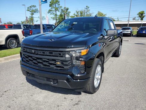 New 2026 Chevrolet Silverado 1500 Custom image 1