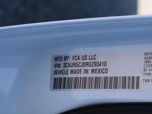 New 2024 RAM 2500 Tradesman w/ Chrome Appearance Group AWD/4WD image 8