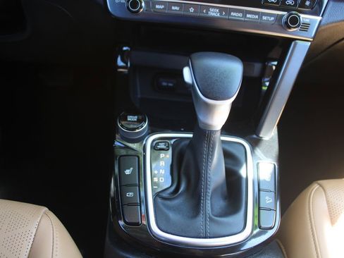Certified 2024 Kia Seltos EX FWD image 33