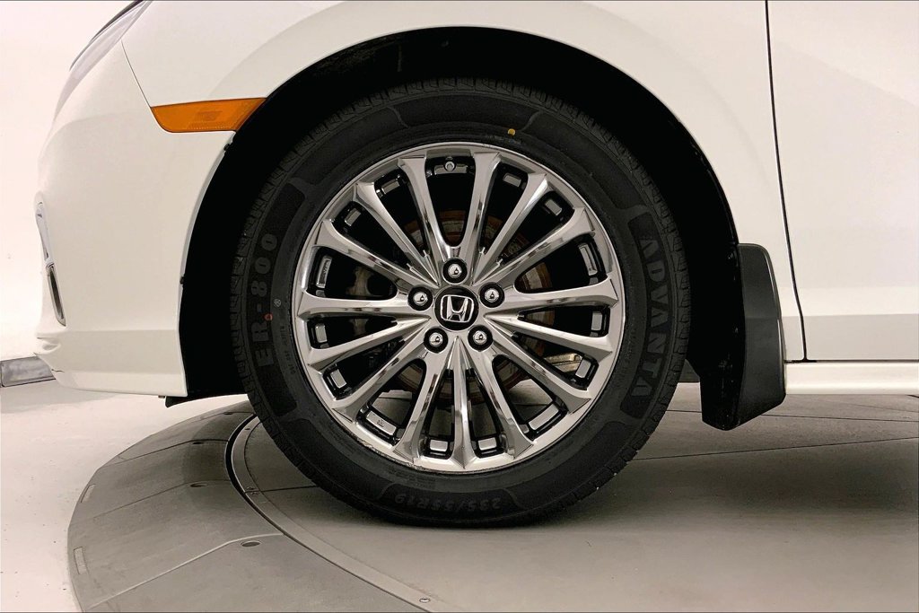 Used 2020 Honda Odyssey Elite image 8