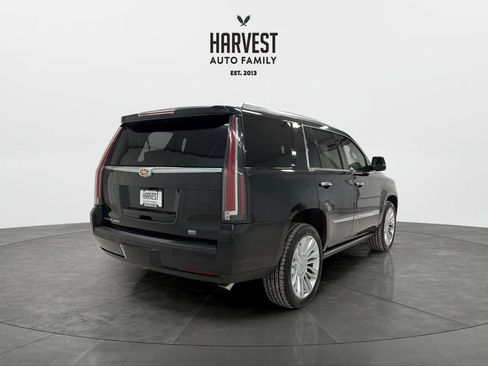 Used 2020 Cadillac Escalade Platinum image 6