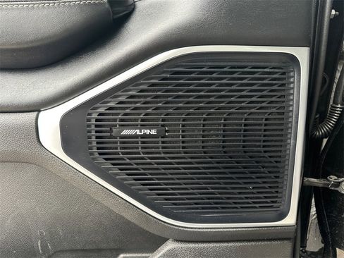 Used 2022 Jeep Wagoneer Series II w/ Premium Group I image 34