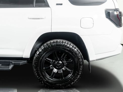 Used 2023 Toyota 4Runner SR5 image 16