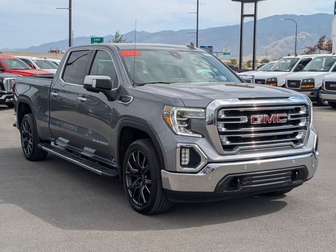 Certified 2022 GMC Sierra 1500 SLT w/ SLT Premium Plus Package AWD/4WD image 8