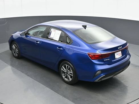 Used 2023 Kia Forte LXS w/ LXS Technology Package FWD image 21