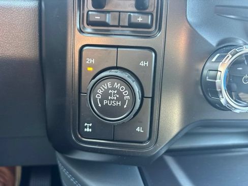New 2026 Ford F350 Platinum w/ Tremor Off-Road Package AWD/4WD image 24