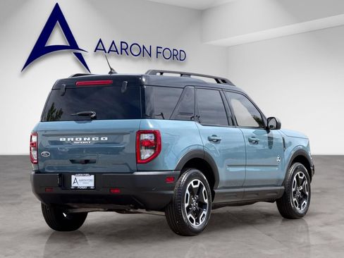 Used 2022 Ford Bronco Sport Outer Banks w/ Tech Package AWD/4WD image 6