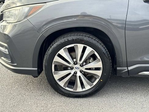 Used 2019 Subaru Ascent Touring w/ Popular Package #3 image 8