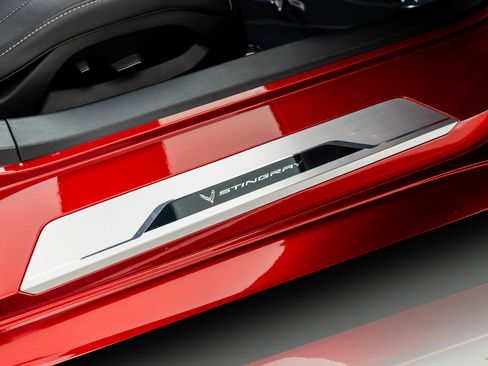 Used 2021 Chevrolet Corvette Stingray Convertible w/ Battery Protection Package image 32