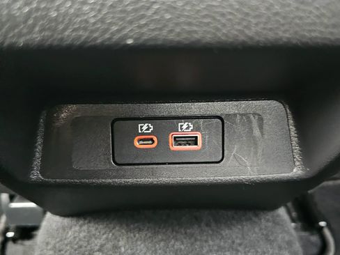 Used 2024 Nissan Altima 2.5 SV image 14