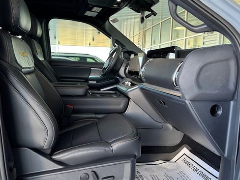 New 2025 Ford Expedition Tremor image 10