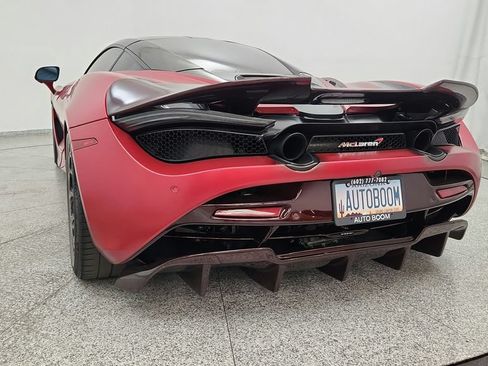 Used 2018 McLaren 720S Performance RWD image 21