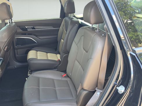 Used 2021 Kia Telluride SX w/ Nightfall Edition Package AWD/4WD image 21
