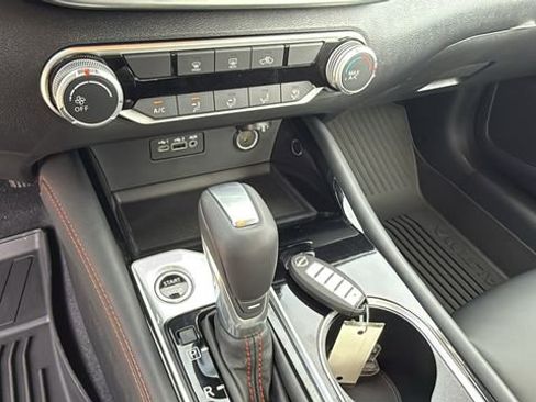 New 2025 Nissan Altima 2.5 SR image 27