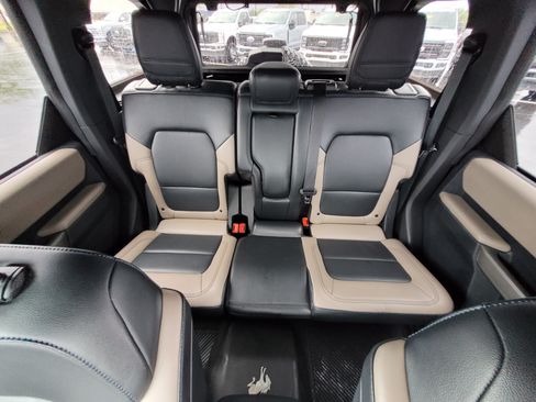 Certified 2023 Ford Bronco Wildtrak AWD/4WD image 19