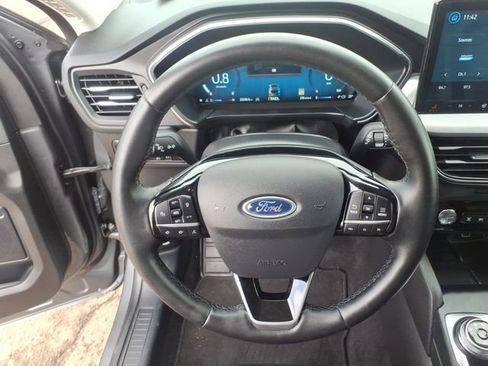 Certified 2024 Ford Escape Platinum image 16