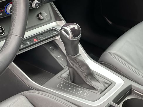 Used 2023 Audi Q3 2.0T Premium image 20