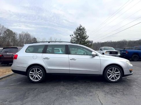 Used 2008 Volkswagen Passat Lux image 4