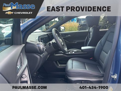 Used 2026 Chevrolet Equinox LT w/ Convenience Package II AWD/4WD image 17