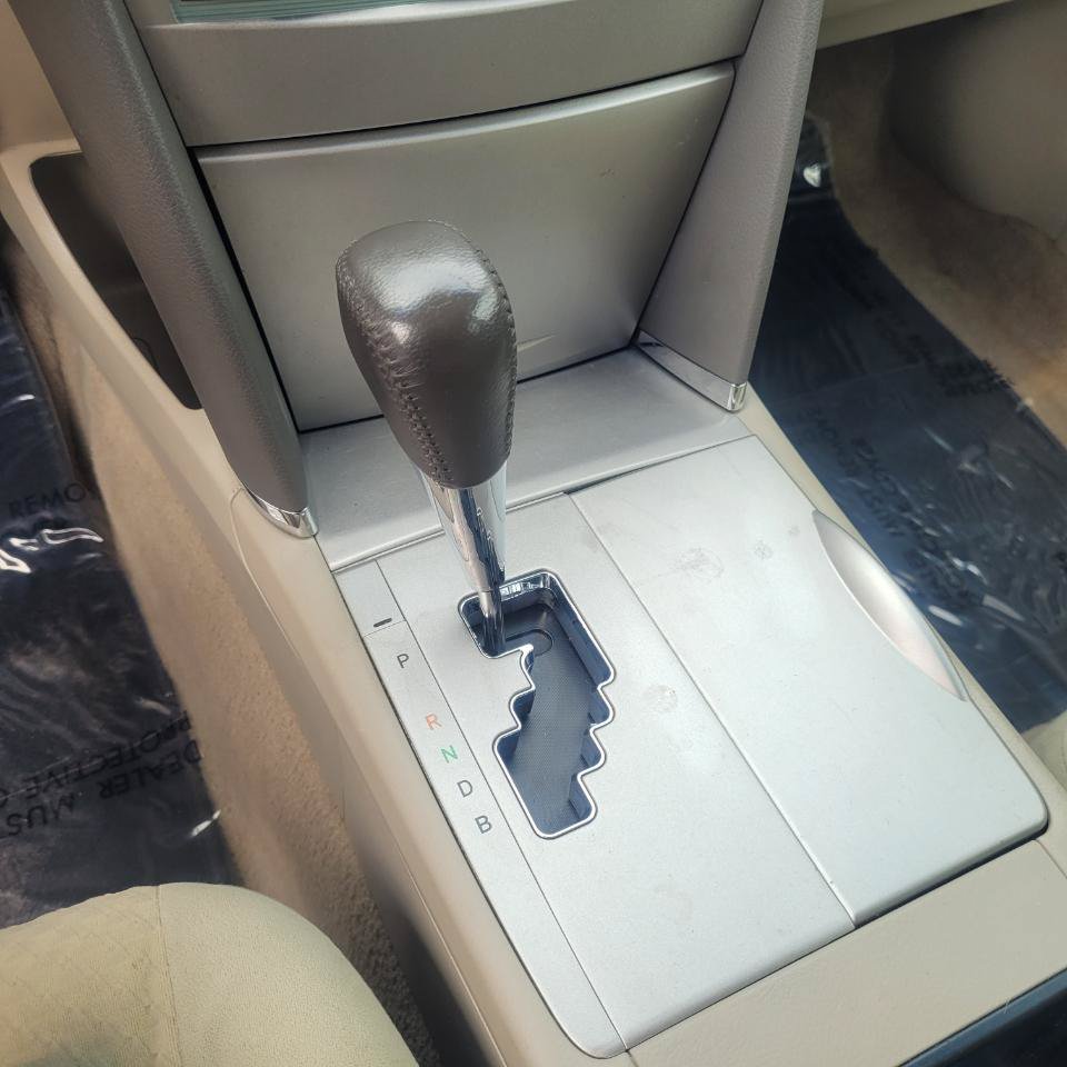 Used 2007 Toyota Camry Hybrid FWD image 19