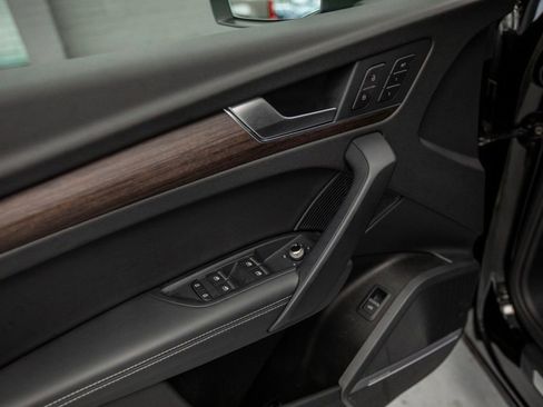 Used 2022 Audi Q5 2.0T Premium Plus image 28