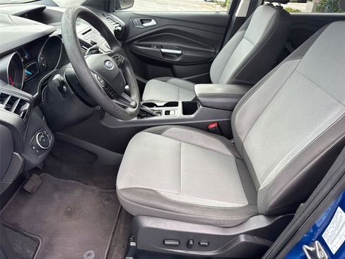 Used 2017 Ford Escape SE FWD image 26