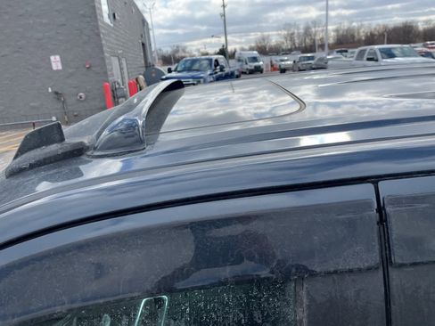 Used 2019 Chevrolet Silverado 1500 RST image 24