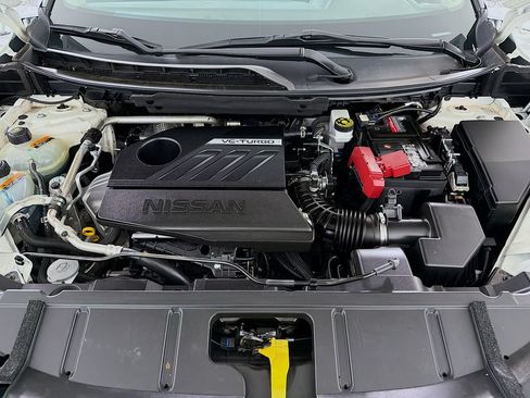 Used 2024 Nissan Rogue SV FWD image 29