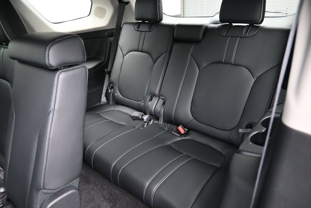 Used 2023 Honda Pilot Elite image 20