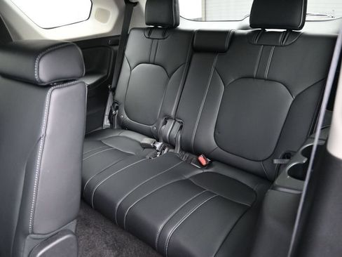 Used 2023 Honda Pilot Elite image 20