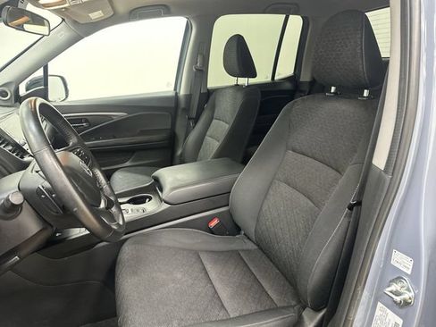 Used 2024 Honda Ridgeline Sport image 14
