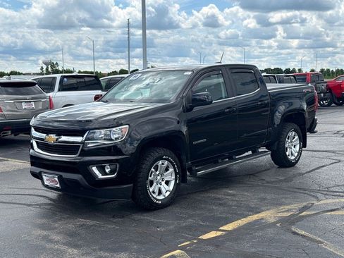 Used 2019 Chevrolet Colorado LT w/ LT Convenience Package AWD/4WD image 7