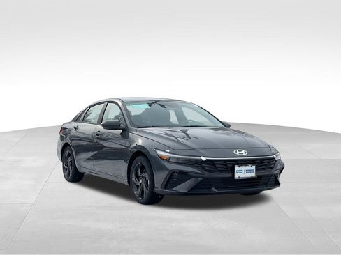 New 2026 Hyundai Elantra Sport FWD image 1