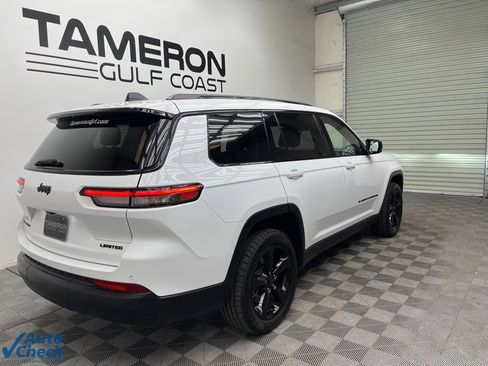 Used 2022 Jeep Grand Cherokee L Limited w/ Black Appearance Package image 7