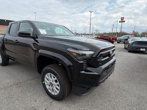 New 2026 Toyota Tacoma SR image 9