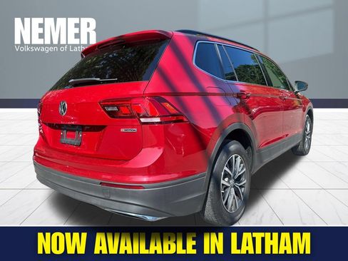 Used 2019 Volkswagen Tiguan SE AWD/4WD image 4