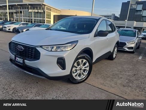 Used 2025 Ford Escape Active image 1
