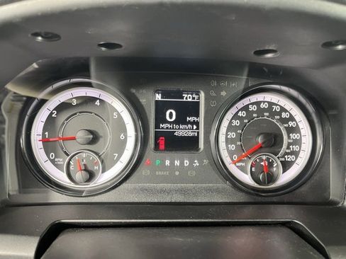 Used 2024 RAM 1500 Classic SLT image 17