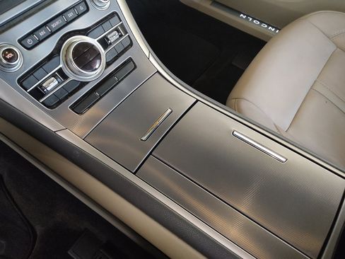 Used 2017 Lincoln MKZ Select FWD image 26