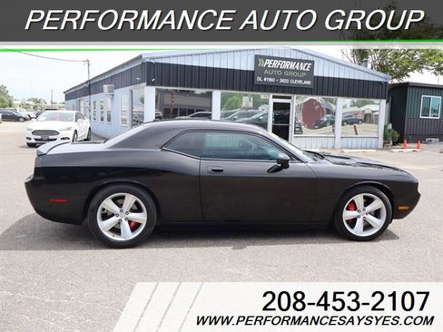 Used 2010 Dodge Challenger SRT8 w/ SRT Option Group II RWD image 8