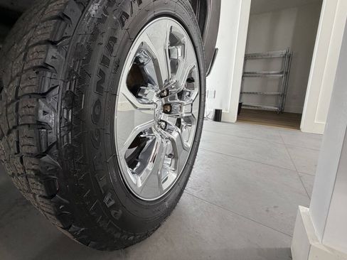 Used 2013 Chevrolet Silverado 1500 LT w/ All-Star Edition AWD/4WD image 17