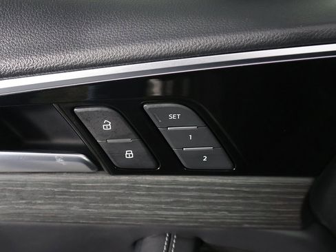 Used 2023 Audi A4 2.0T Prestige w/ Prestige Package image 41