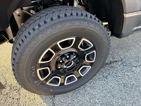 New 2026 Ford F350 Platinum image 17