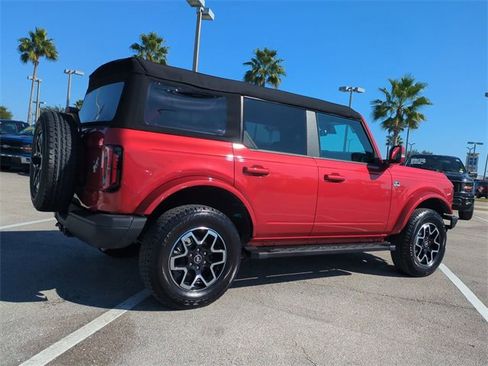 Certified 2024 Ford Bronco Outer Banks image 4