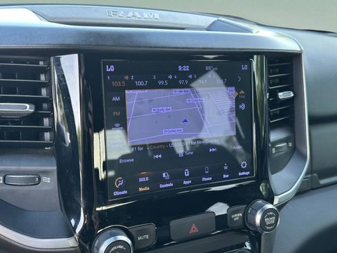 Used 2021 RAM 1500 Big Horn image 28