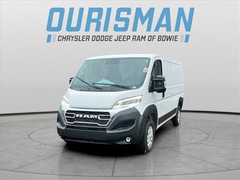 New 2025 RAM ProMaster 2500 w/ Quick Order Package 22G SLT image 7